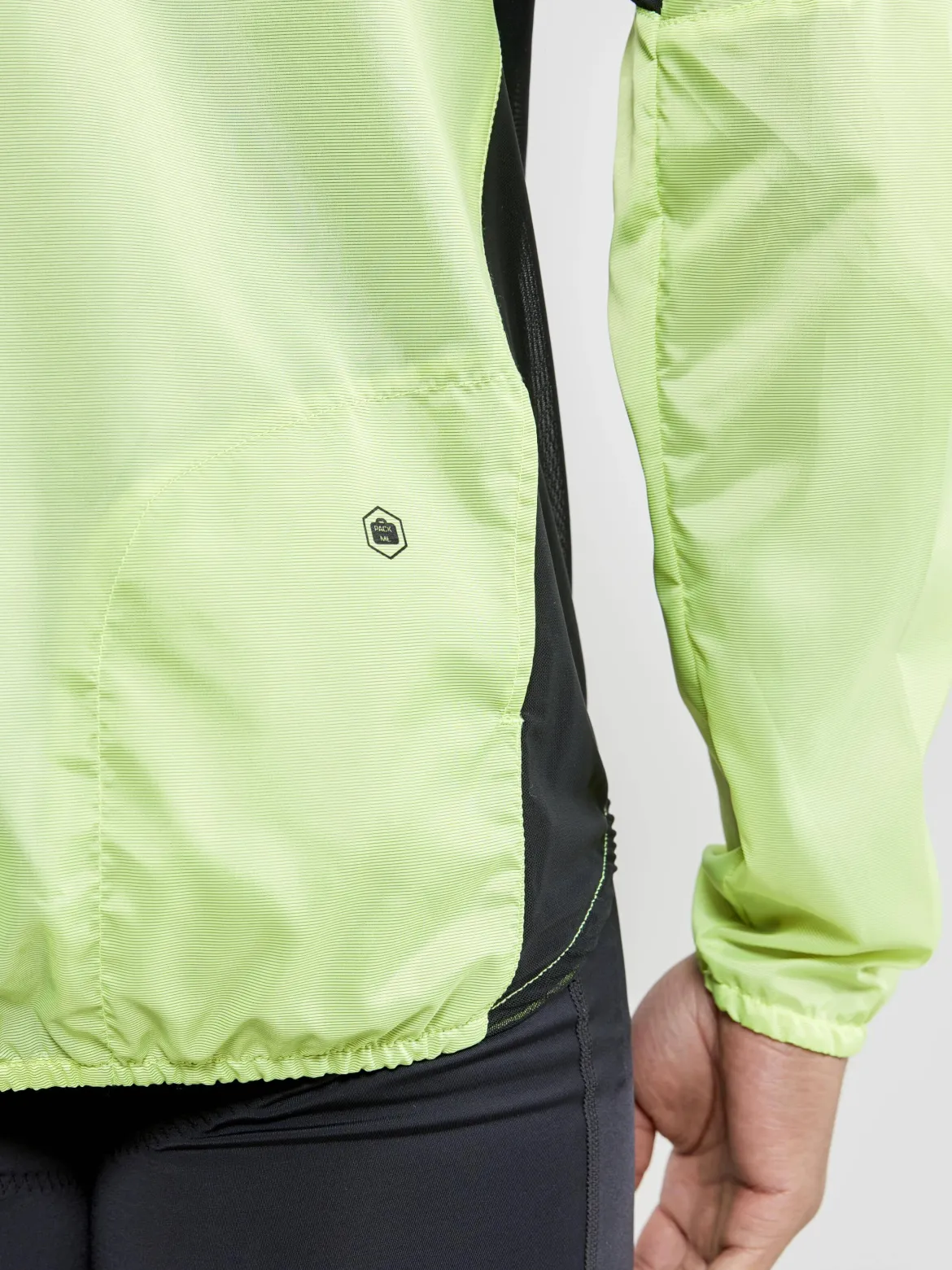Men's Essence Light Wind Cycling Jacket - Flumino