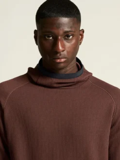 Men's Grid Hood - Prune