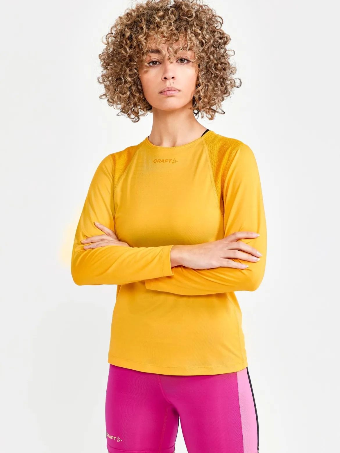 Women's ADV Essence Longsleeve Training Tee - CALM