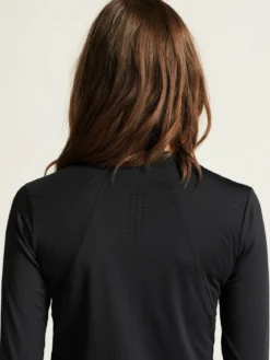 Women's Adv Essence LS Tee 2 - Black