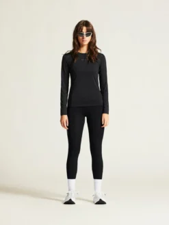 Women's Adv Essence LS Tee 2 - Black