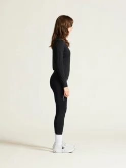 Women's Adv Essence LS Tee 2 - Black
