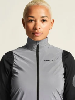 Women's Adv Essence Lumen Wind Vest - Silver Reflective/Black