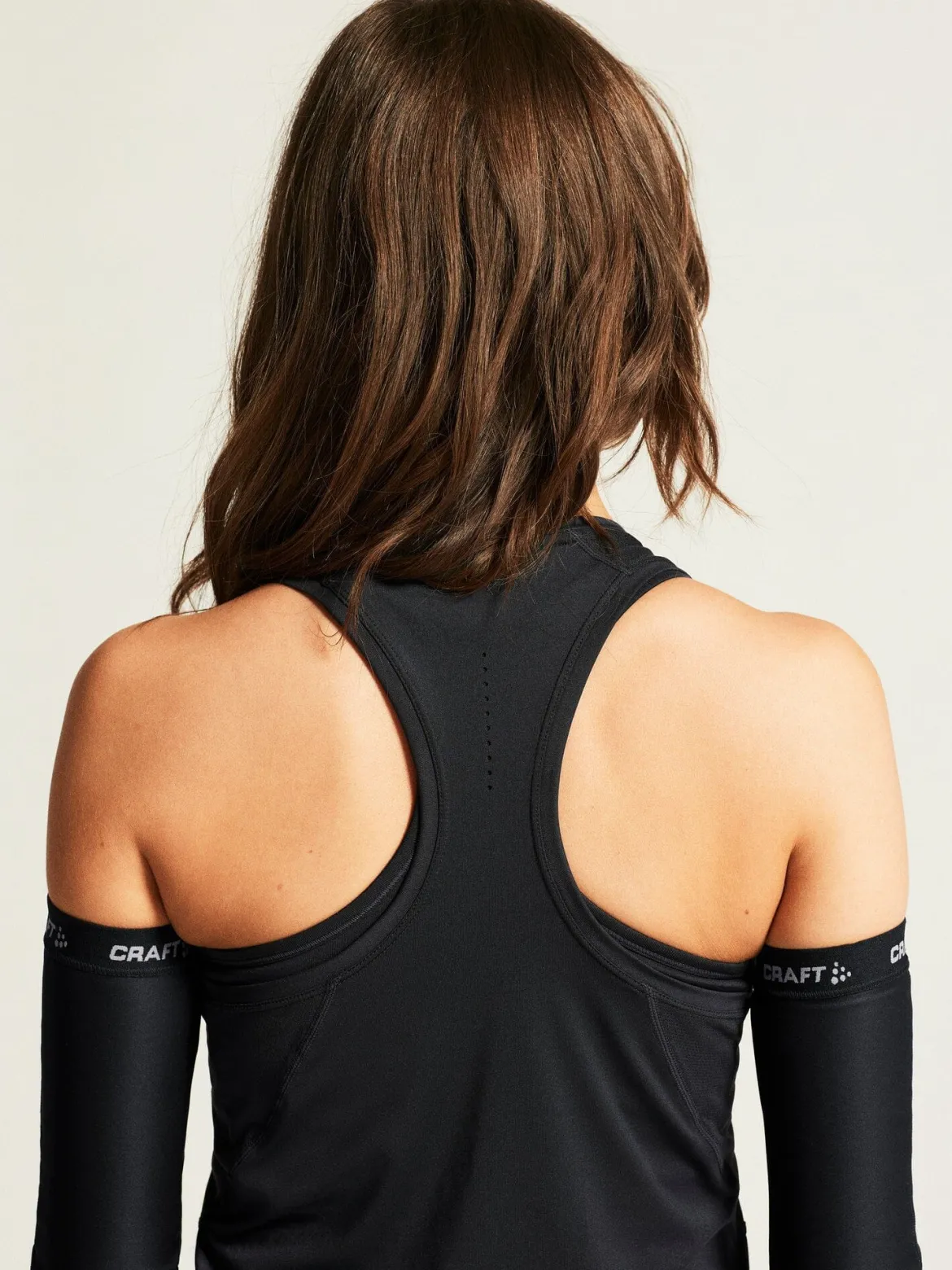 Women's Adv Essence Singlet 2 - Black