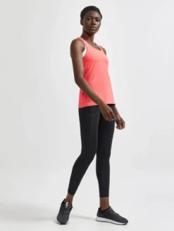 Women's ADV Essence Training Singlet - CRUSH