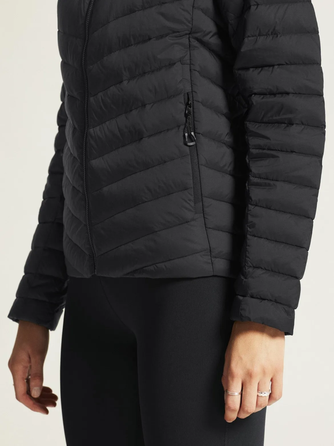 Women's ADV Explore Light Down Jacket - Black