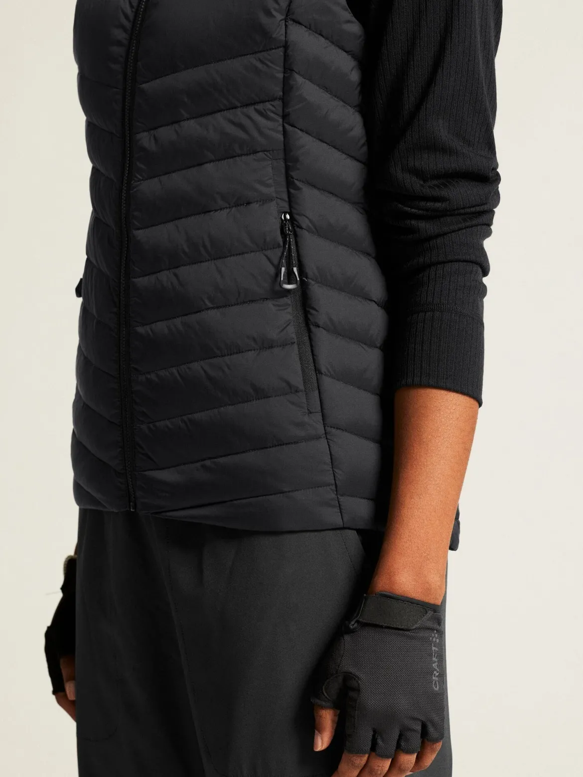 Women's ADV Explore Light Down Vest - Black