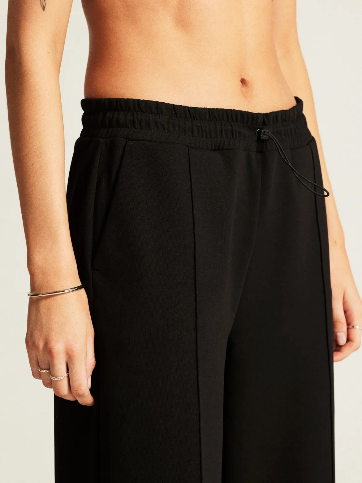 Women's ADV Join Wide Sweat Pant - Black