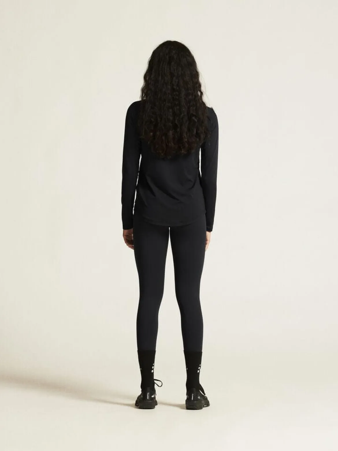 Women's Collective Longsleeve Tee - Black