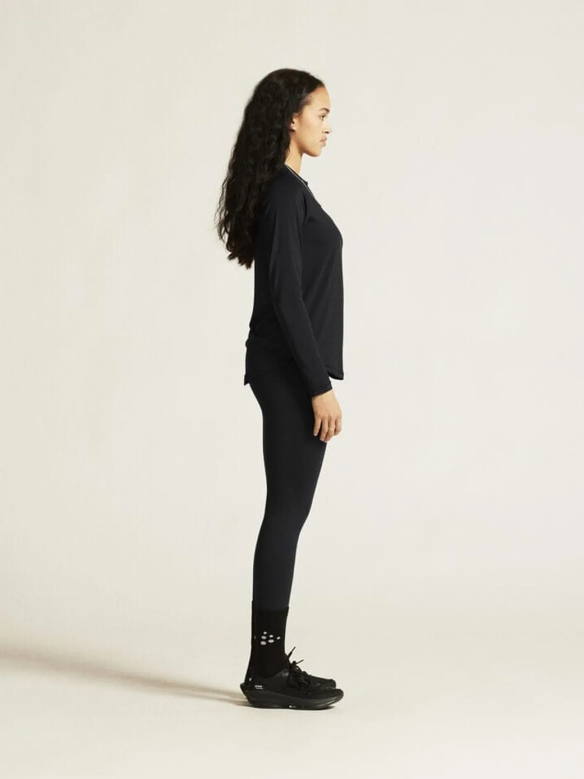 Women's Collective Longsleeve Tee - Black