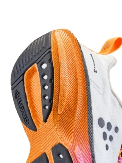 Women's Endurance 2 Running Shoe - Ash White/ Fuchsiaa