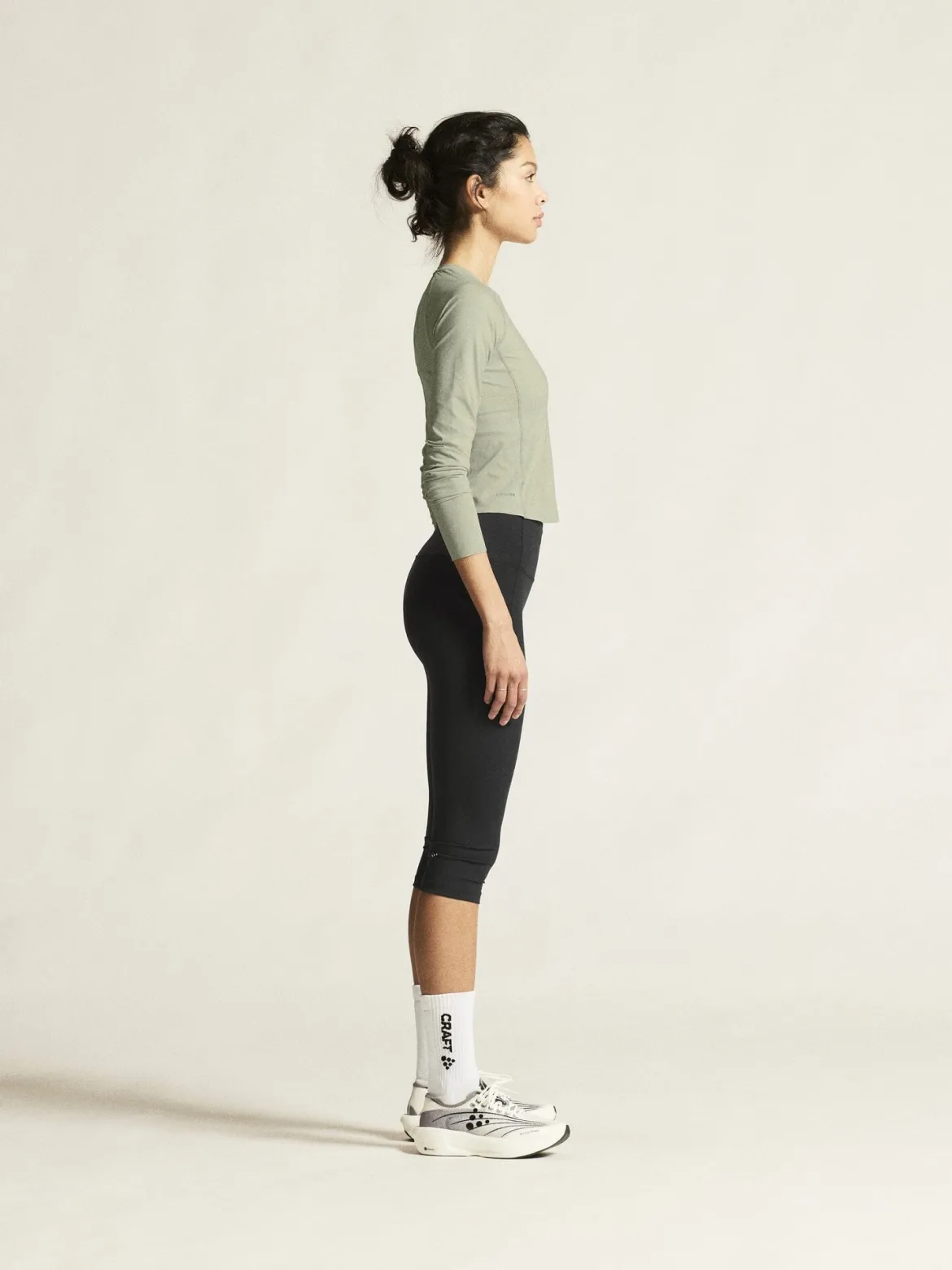 Women's Essence Capri 3 - Black