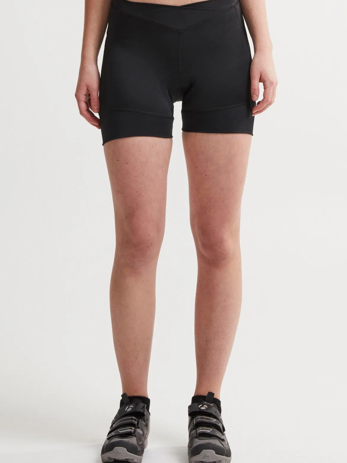 Women's Essence Cycling Hot Pants - Black