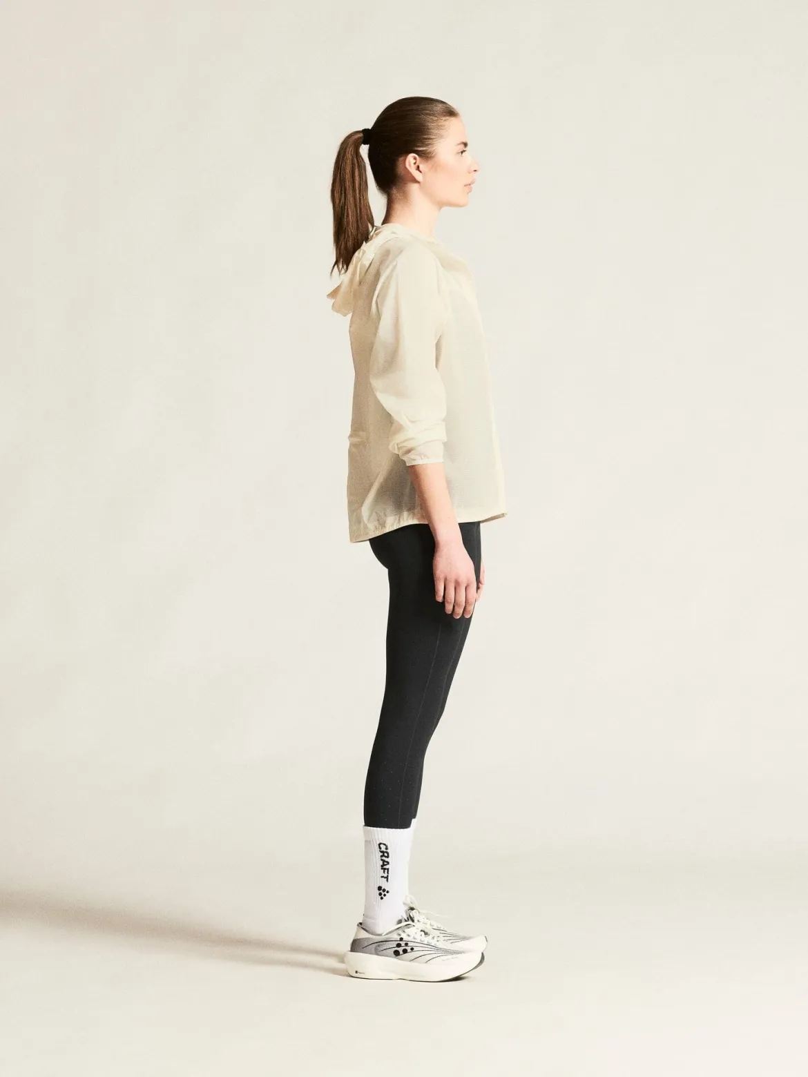 Women's Hypervent Light Wind Jacket - Tofu