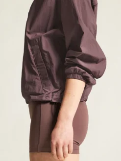 Women's Hypervent Oversized Wind Jacket - FLINT