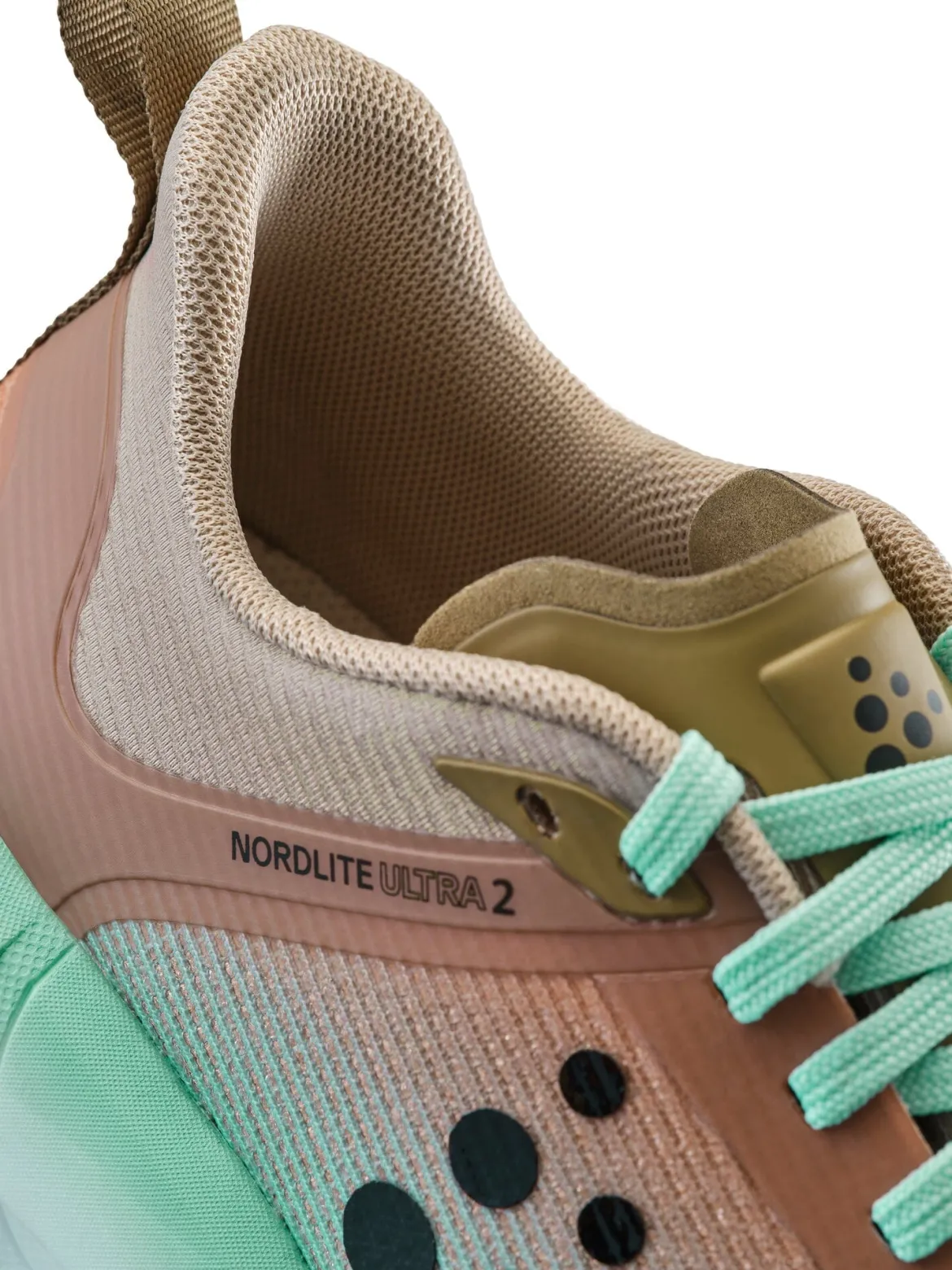 Women's Nordlite Ultra 2 Running Shoe - CLIFF/HAY