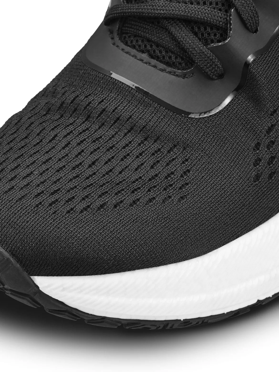 Women's Pacer Running Shoe - Black/White