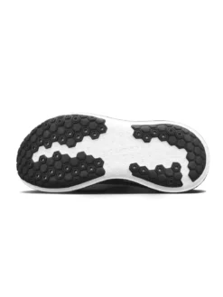 Women's Pacer Running Shoe - Black/White