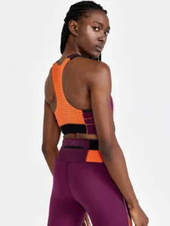 Women's Pro Charge Blocked Training Sport Top - BURGUNDY-BLEIKUR