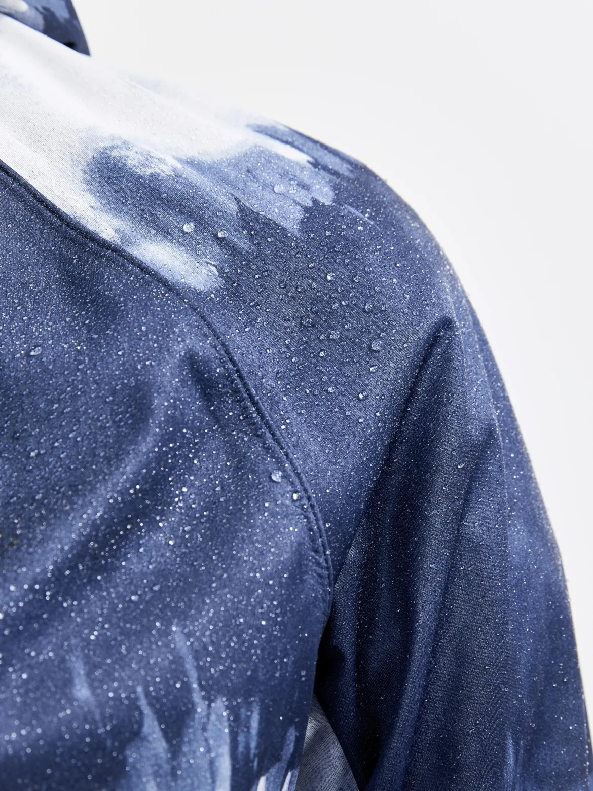 Women's Pro Hydro Running Jacket 2 - MULTI/BLUES
