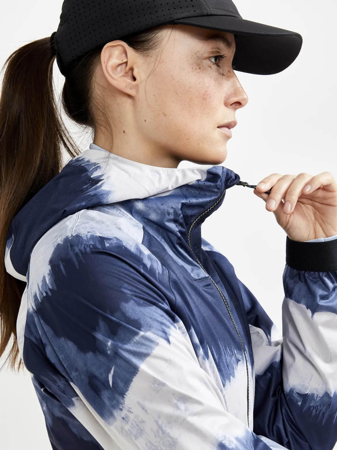 Women's Pro Hydro Running Jacket 2 - BARK-MULTI