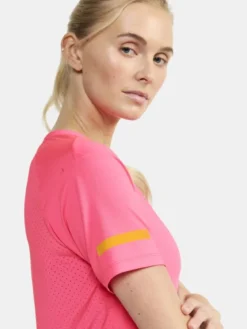 Women's Pro Hypervent Running Tee 2.0 - FUCHSIA