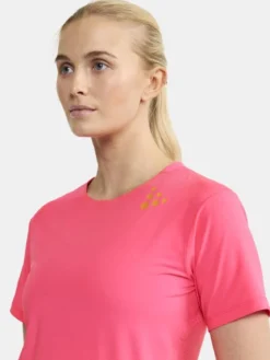 Women's Pro Hypervent Running Tee 2.0 - FUCHSIA