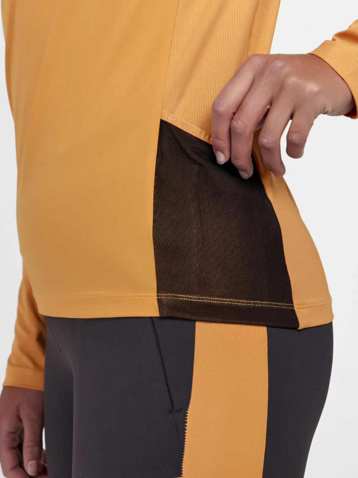 Women's Pro Trail Running Wind Longsleeve Tee - DESERT
